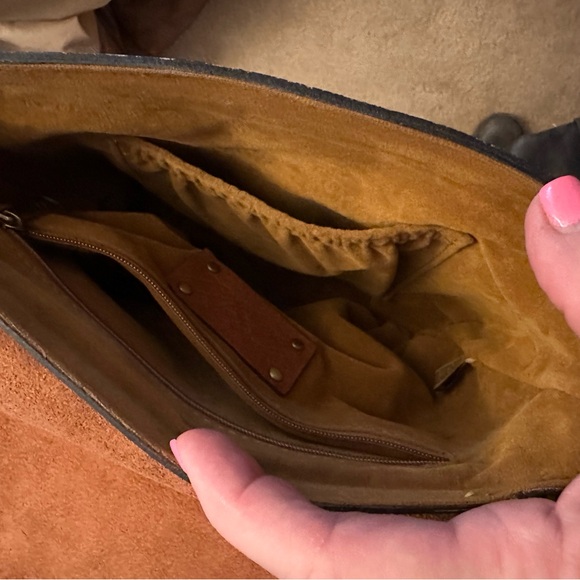 Patricia Nash Tan Leather Crossbody Bag - Picture 2 of 2